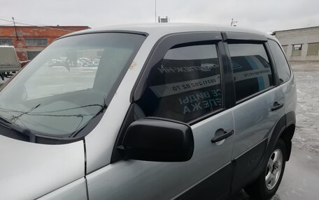 Chevrolet Niva I рестайлинг, 2013 год, 610 000 рублей, 3 фотография