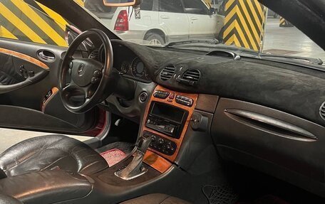 Mercedes-Benz CLK-Класс, 2002 год, 700 000 рублей, 4 фотография