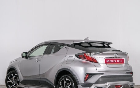 Toyota C-HR I рестайлинг, 2017 год, 1 769 000 рублей, 3 фотография