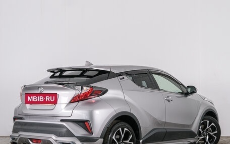 Toyota C-HR I рестайлинг, 2017 год, 1 769 000 рублей, 5 фотография