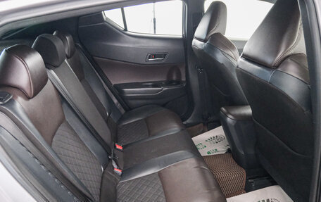 Toyota C-HR I рестайлинг, 2017 год, 1 769 000 рублей, 19 фотография