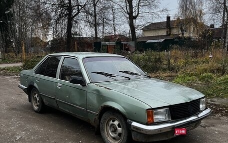 Opel Rekord E, 1982 год, 80 000 рублей, 1 фотография