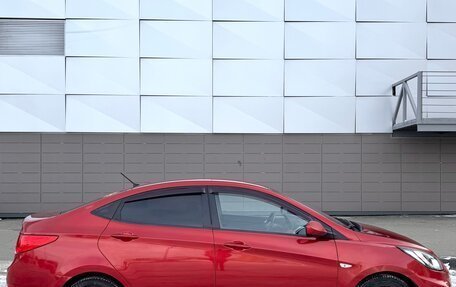 Hyundai Solaris II рестайлинг, 2011 год, 700 000 рублей, 6 фотография