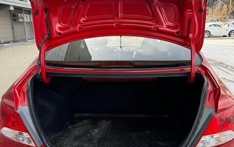 Hyundai Solaris II рестайлинг, 2011 год, 700 000 рублей, 14 фотография