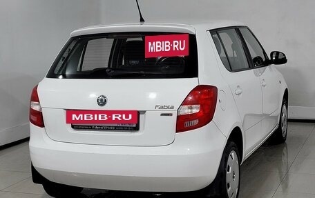 Skoda Fabia II, 2013 год, 850 000 рублей, 4 фотография