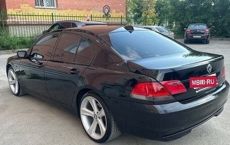 BMW 7 серия, 2005 год, 1 150 000 рублей, 32 фотография