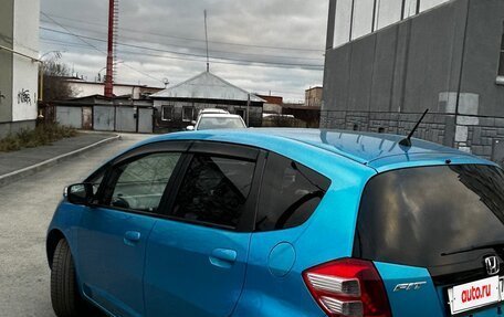 Honda Fit III, 2008 год, 650 000 рублей, 2 фотография