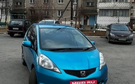 Honda Fit III, 2008 год, 650 000 рублей, 5 фотография