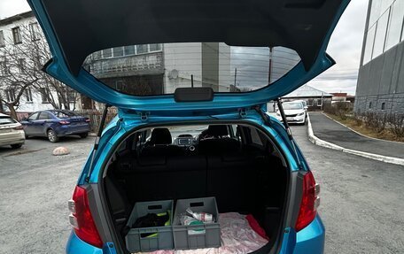 Honda Fit III, 2008 год, 650 000 рублей, 10 фотография