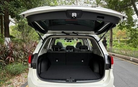 Subaru Forester, 2021 год, 2 300 000 рублей, 6 фотография