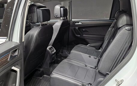 Volkswagen Tiguan II, 2022 год, 2 500 121 рублей, 10 фотография