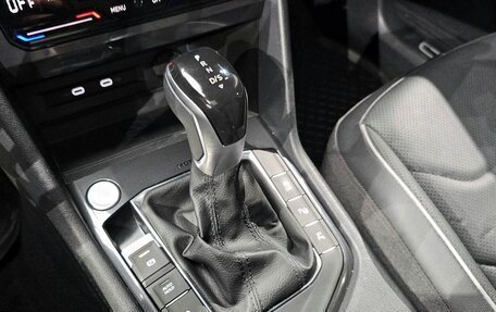 Volkswagen Tiguan II, 2022 год, 2 500 121 рублей, 11 фотография