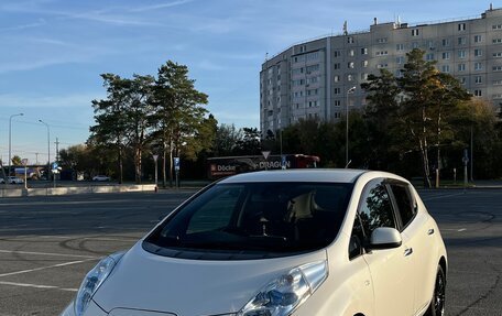 Nissan Leaf I, 2013 год, 785 000 рублей, 10 фотография