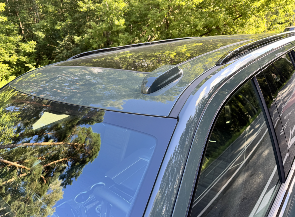 Cadillac Escalade V, 2025 год, 30 000 000 рублей, 18 фотография