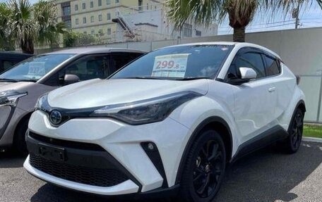 Toyota C-HR I рестайлинг, 2022 год, 1 800 121 рублей, 1 фотография