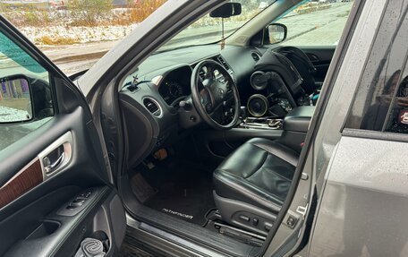 Nissan Pathfinder, 2014 год, 2 000 000 рублей, 15 фотография