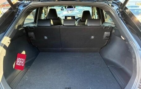 Toyota Harrier, 2019 год, 2 500 000 рублей, 13 фотография
