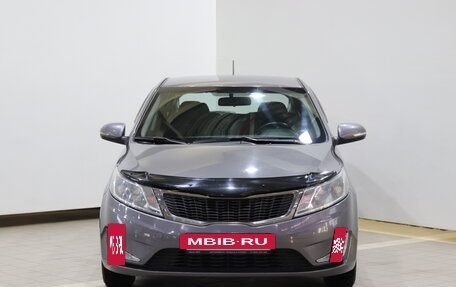 KIA Rio III рестайлинг, 2013 год, 550 000 рублей, 2 фотография