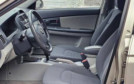 KIA Cerato I, 2005 год, 550 000 рублей, 6 фотография