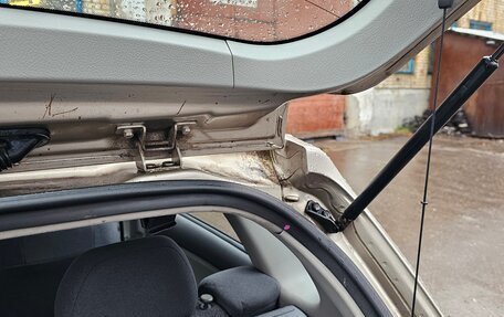 KIA Cerato I, 2005 год, 550 000 рублей, 26 фотография