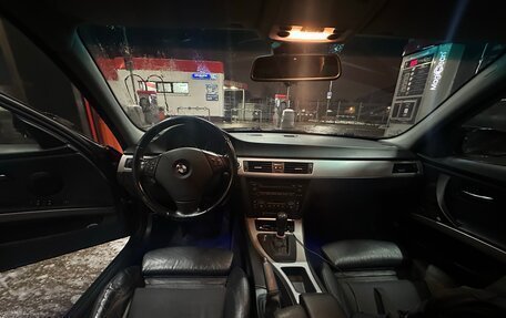 BMW 3 серия, 2006 год, 950 000 рублей, 9 фотография