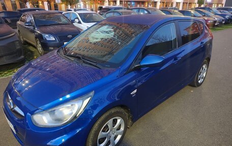 Hyundai Solaris II рестайлинг, 2011 год, 765 000 рублей, 10 фотография