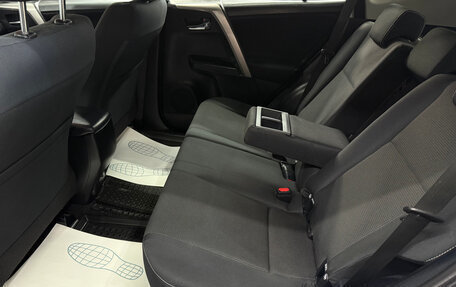 Toyota RAV4, 2018 год, 2 150 000 рублей, 23 фотография