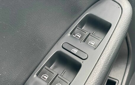 Volkswagen Jetta VI, 2012 год, 999 000 рублей, 8 фотография