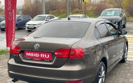 Volkswagen Jetta VI, 2012 год, 999 000 рублей, 5 фотография