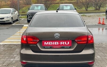 Volkswagen Jetta VI, 2012 год, 999 000 рублей, 6 фотография