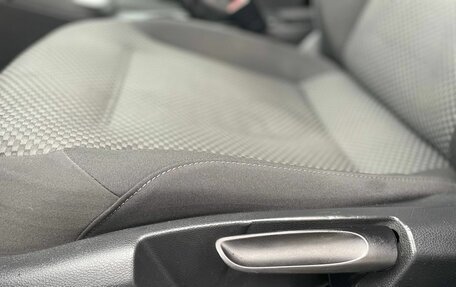 Volkswagen Jetta VI, 2012 год, 999 000 рублей, 13 фотография