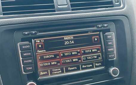 Volkswagen Jetta VI, 2012 год, 999 000 рублей, 16 фотография