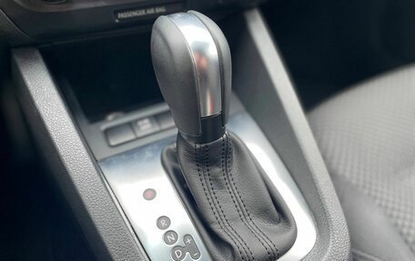 Volkswagen Jetta VI, 2012 год, 999 000 рублей, 18 фотография