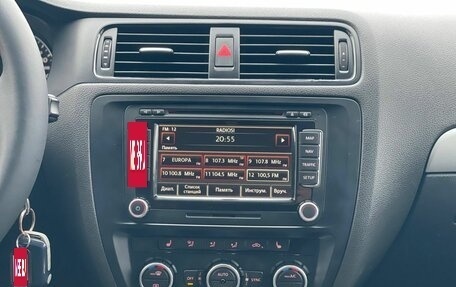 Volkswagen Jetta VI, 2012 год, 999 000 рублей, 19 фотография