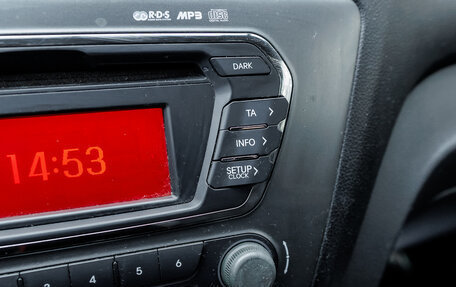 KIA Rio III рестайлинг, 2013 год, 698 000 рублей, 24 фотография