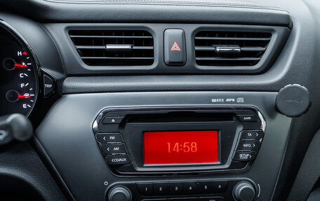 KIA Rio III рестайлинг, 2014 год, 930 000 рублей, 23 фотография