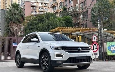 Volkswagen T-Roc I, 2023 год, 2 100 000 рублей, 1 фотография
