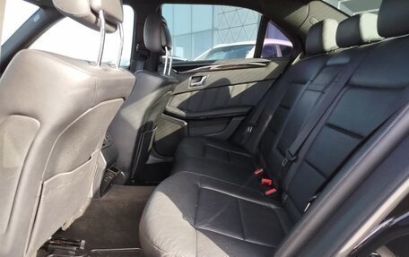 Mercedes-Benz E-Класс, 2011 год, 1 550 000 рублей, 14 фотография