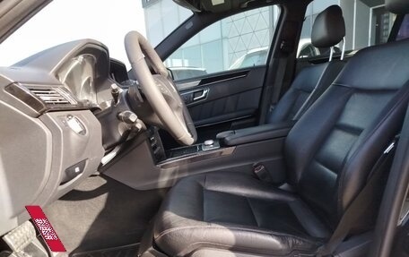 Mercedes-Benz E-Класс, 2011 год, 1 550 000 рублей, 9 фотография