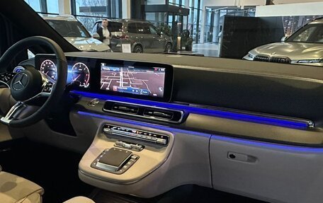 Mercedes-Benz V-Класс, 2024 год, 18 500 000 рублей, 15 фотография