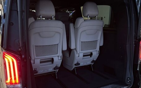 Mercedes-Benz V-Класс, 2024 год, 18 500 000 рублей, 26 фотография