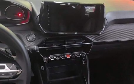 Peugeot 2008 II, 2022 год, 1 030 325 рублей, 13 фотография