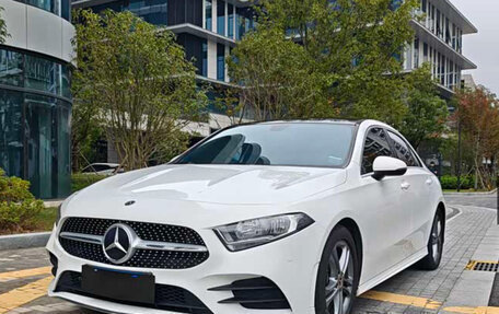 Mercedes-Benz A-Класс, 2022 год, 1 582 900 рублей, 1 фотография