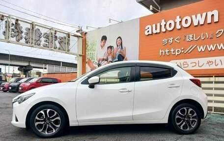 Mazda Demio IV, 2015 год, 699 000 рублей, 23 фотография