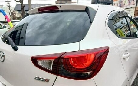 Mazda Demio IV, 2015 год, 699 000 рублей, 31 фотография