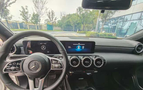 Mercedes-Benz A-Класс, 2022 год, 1 582 900 рублей, 8 фотография