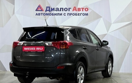 Toyota RAV4, 2013 год, 1 850 000 рублей, 6 фотография