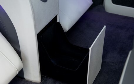 Mercedes-Benz V-Класс, 2021 год, 8 500 000 рублей, 26 фотография