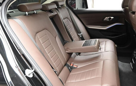 BMW 3 серия, 2022 год, 2 800 000 рублей, 12 фотография