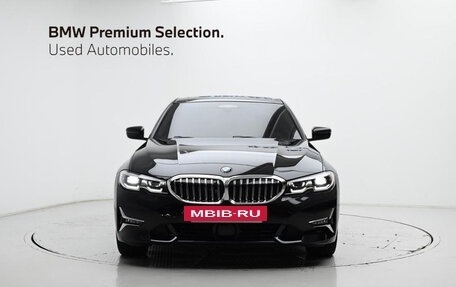 BMW 3 серия, 2022 год, 2 800 000 рублей, 3 фотография